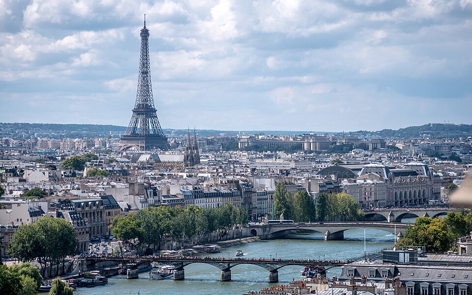 Guess the City question image